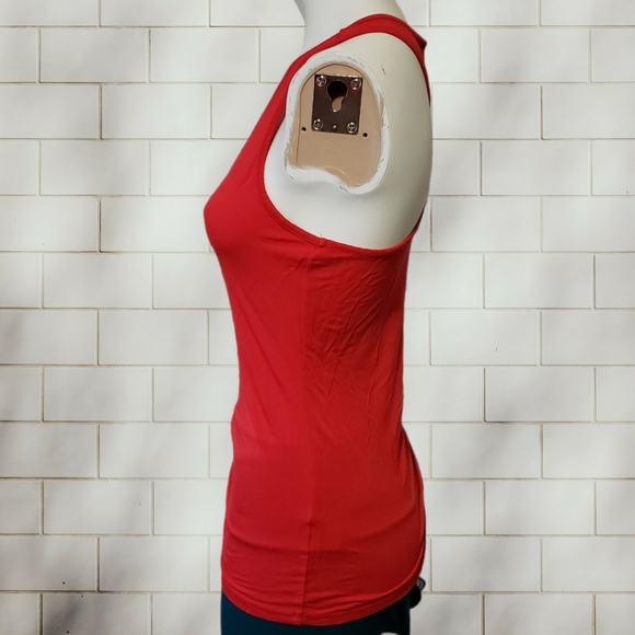 Emma's Closet red Modal basic racerback tank size small - Picture 4 of 8